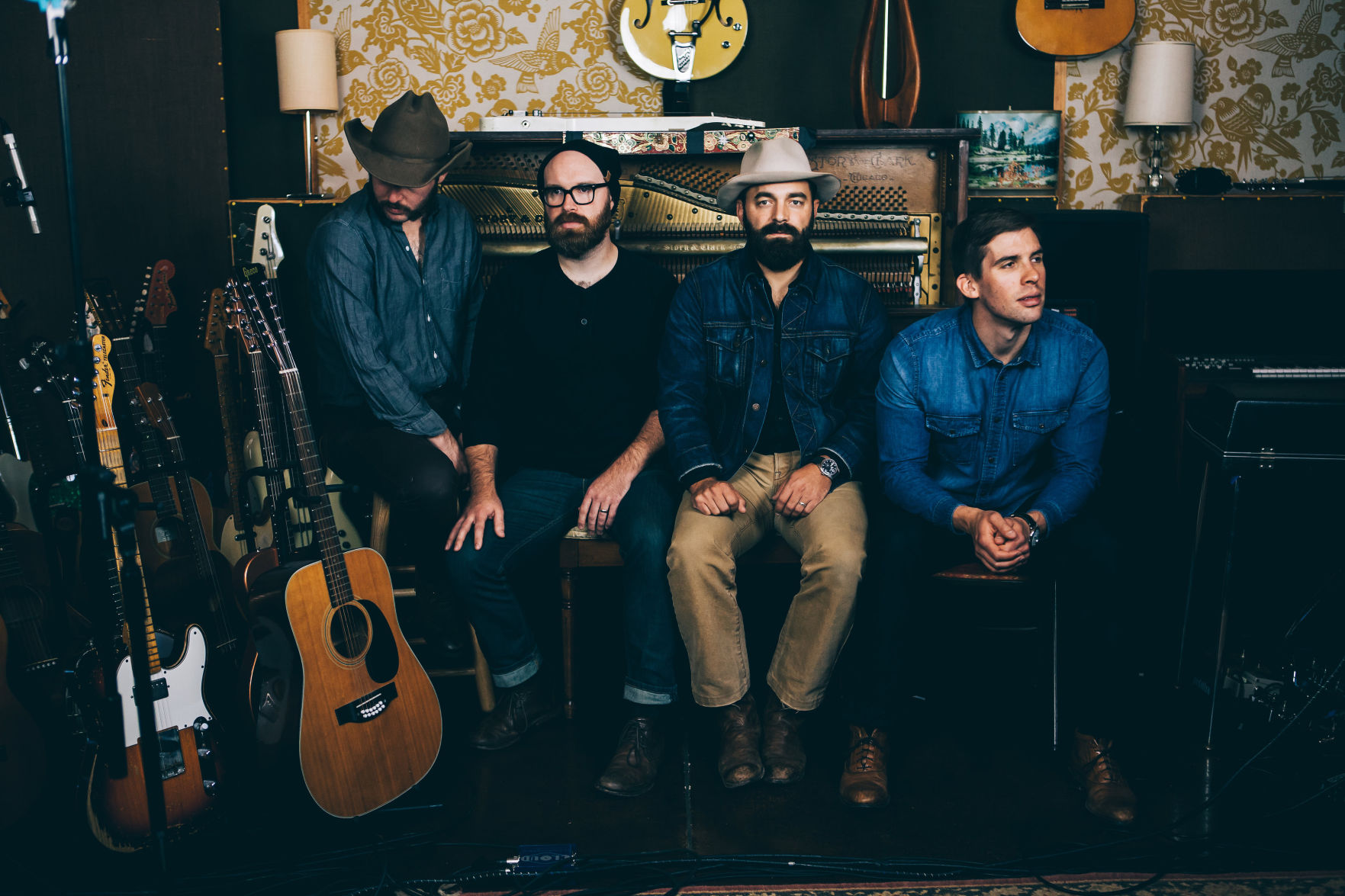 Drew Holcomb and The Neighbors (copy) (copy)